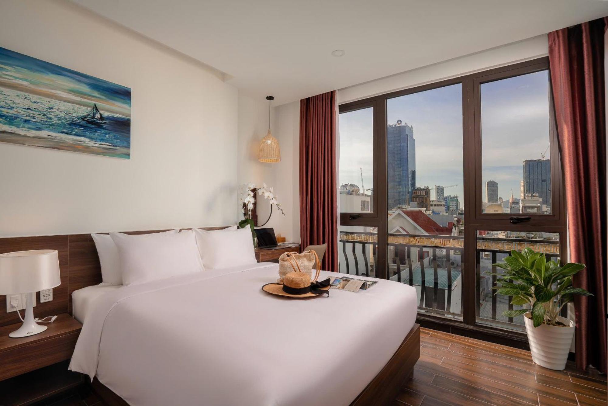 Dragon View Riverfront Hotel Ντα Νανγκ Εξωτερικό φωτογραφία